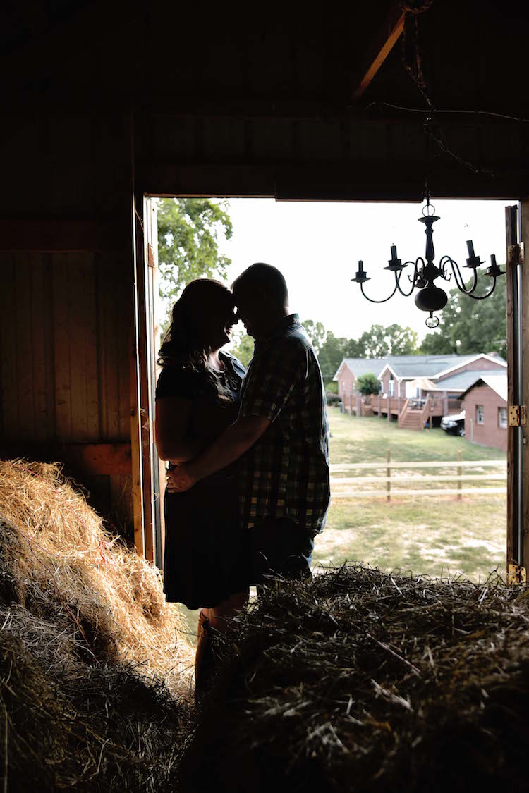 nc-rustic-engagement_tj_green-valley-photography2