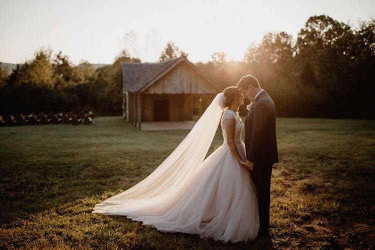 Top Barn Wedding Venues Tennessee Rustic Weddings