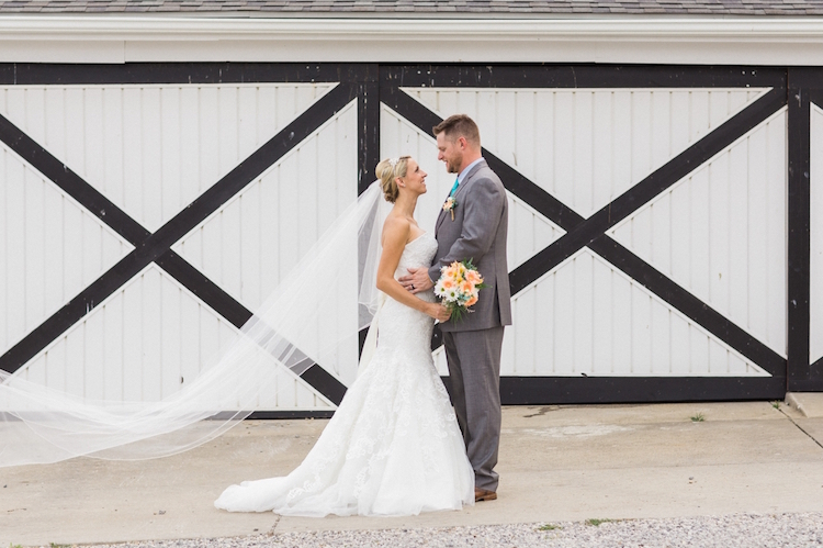 ohio-barn-wedding-venue-brookside-farms