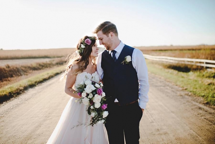 Top Barn Wedding Venues Iowa Rustic Weddings