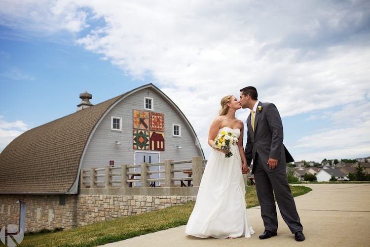 Top Barn Wedding Venues Iowa Rustic Weddings