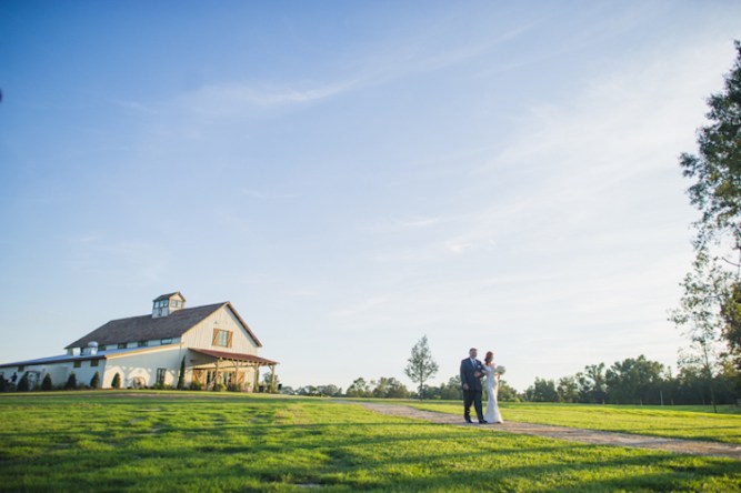 mississippi-barn-wedding-venue-bridlewood