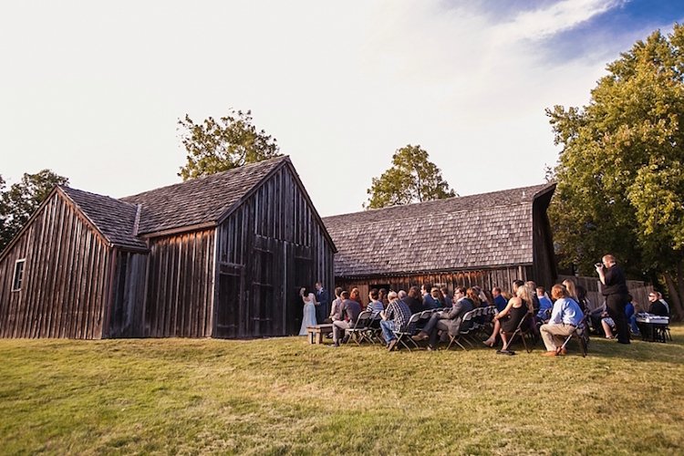 Alexander Majors Barn