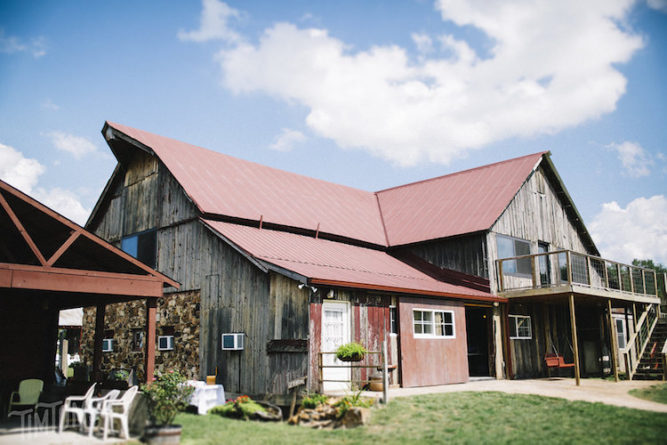 Top Barn Wedding Venues Missouri Rustic Weddings