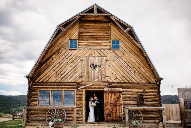 Barn-Wedding-Venue_Colorado_6