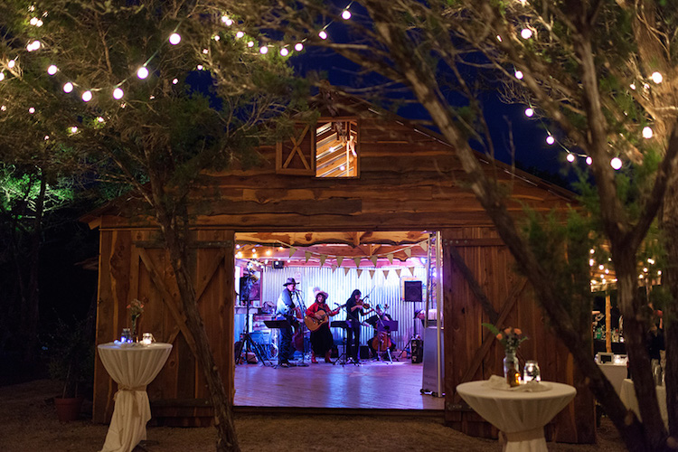 Top Barn Wedding Venues | Texas – Rustic Weddings
